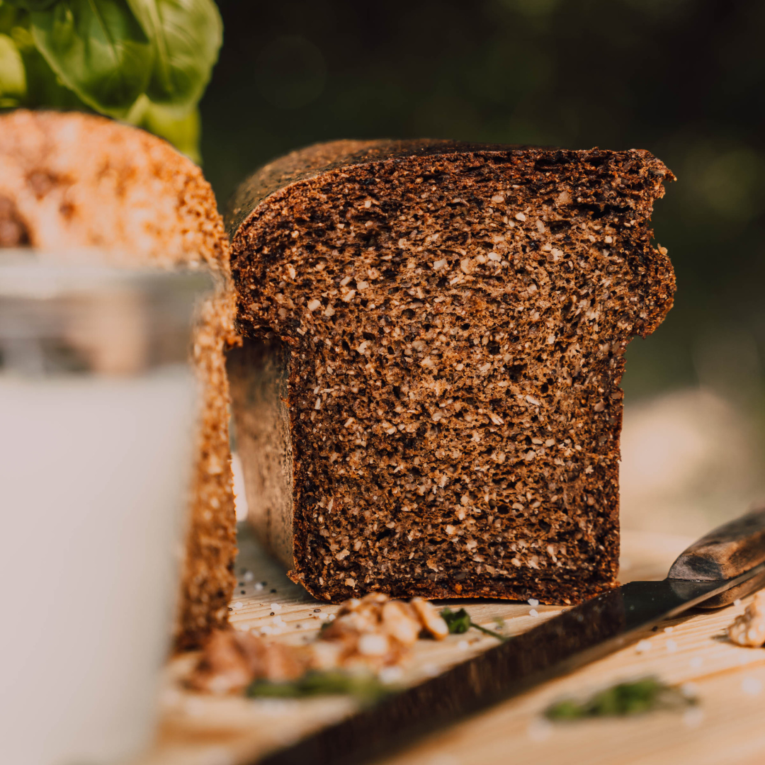 Cocos-Kürbis-Walnusscreme-Brot